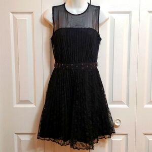 Diane Von Furstenberg | Black Sleeveless Lace Dress Sz 6